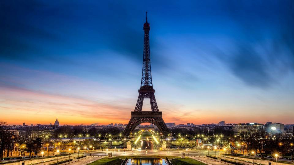 埃菲尔铁塔